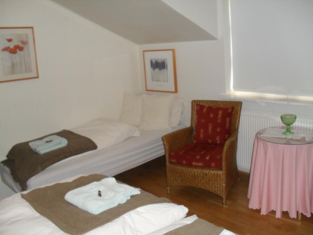 Guesthouse Fludir Szoba fotó