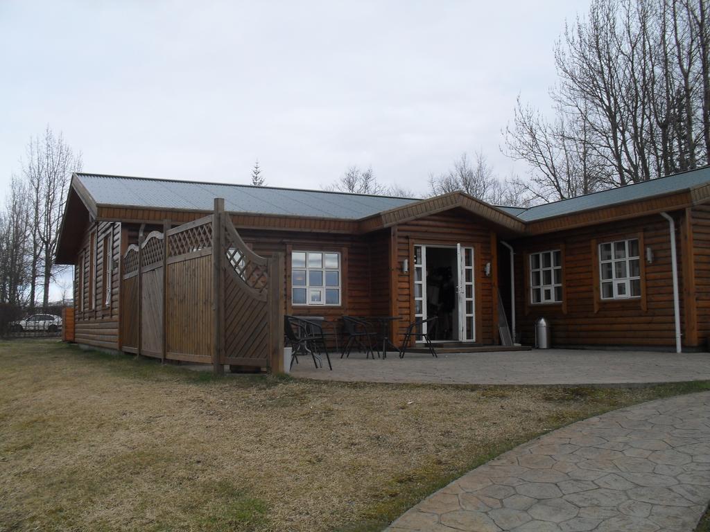 Guesthouse Fludir Kültér fotó